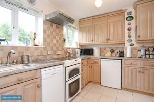 Kitchen- click for photo gallery